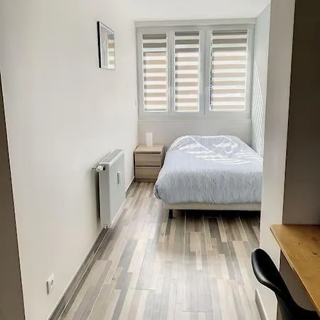 Le Jeanne Apartment Compiegne Exterior photo